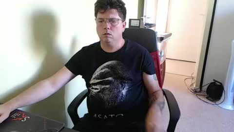 Snapshot of mistercoeur1 chatting on October 7, 2:35 pm mistercoeur online show from October 7, 2:35 pm