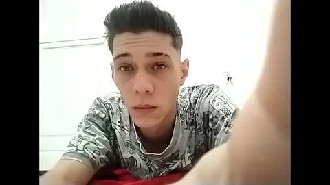 MisteriosoXragazzoX online show from September 12, 8:27 am