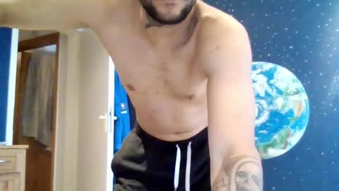 misterjohnnice online show from July 18, 8:27 am