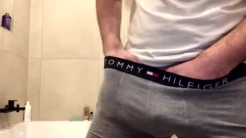 misterxy567 online show from February 9, 6:11 pm