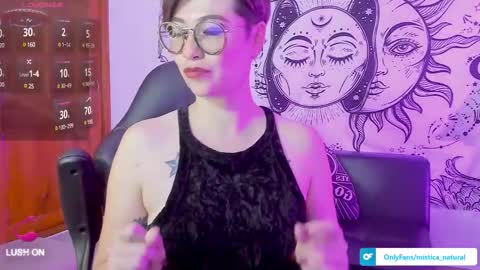 Mistica Natural online show from January 28, 12:57 am