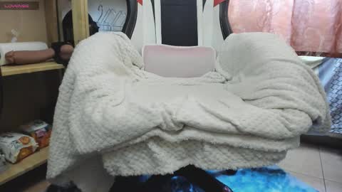 Snapshot of mistress_adel chatting on October 23, 8:05 am mistress_adel online show from October 23, 8:05 am
