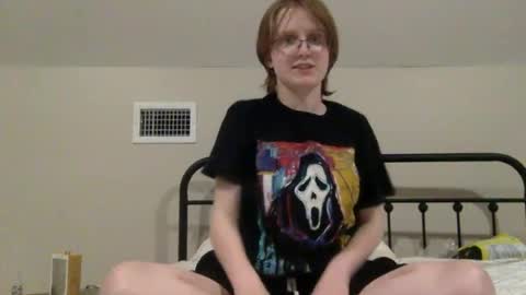 Lassie Cassie online show from June 12, 2:21 am
