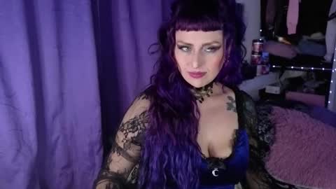 Snapshot of mistress_ditta2 chatting on October 16, 6:57 am       online show from October 16, 6:57 am