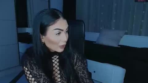 mistress_meryem online show from February 25, 11:19 pm