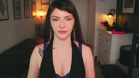 SANDY online show from March 30, 2:06 pm