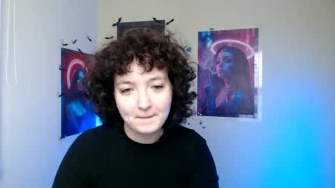 Aria online show from December 1, 6:55 am