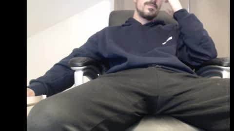 Mitsch online show from December 5, 1:53 pm