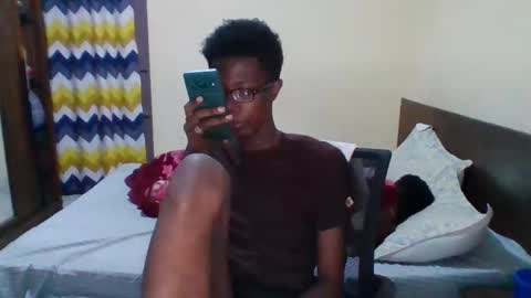 mixedboy_sexy online show from September 22, 6:45 pm