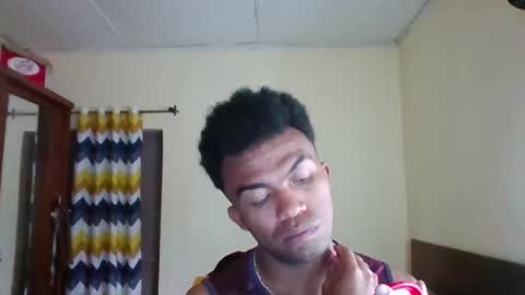 mixedboy_sexy online show from January 14, 4:42 am