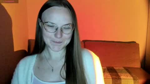 Snapshot of miya_mimi chatting on September 19, 4:54 pm Miya online show from September 19, 4:54 pm