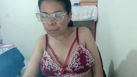 kelly online show from February 6, 8:13 pm