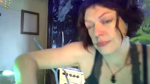 mmmemma online show from March 26, 6:24 pm