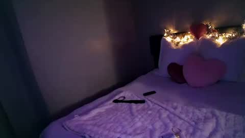 Angel online show from February 15, 6:48 am