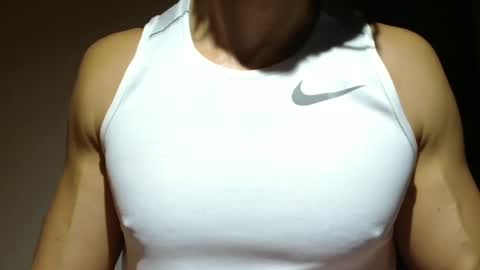 Snapshot of mmuscularman chatting on October 22, 7:55 am mmuscularman online show from October 22, 7:55 am