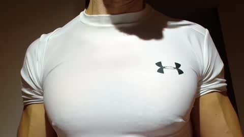 Snapshot of mmuscularman chatting on October 2, 6:34 am mmuscularman online show from October 2, 6:34 am