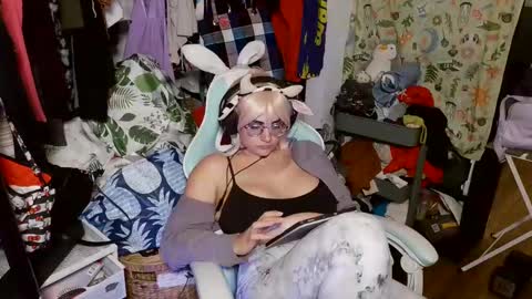 The Mochi Rainbow Variety Show online show from January 14, 4:57 am