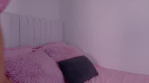 zoe ross online show from March 19, 7:41 pm