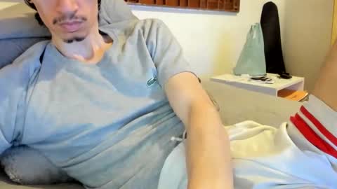 DigBreed online show from March 11, 11:41 pm