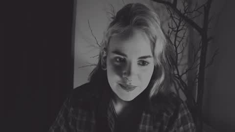 Molly Crow online show from January 21, 6:23 pm