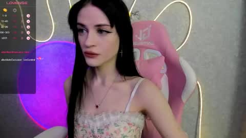 Molly - online show from May 15, 3:48 am