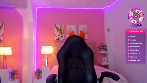    online show from February 7, 12:30 pm