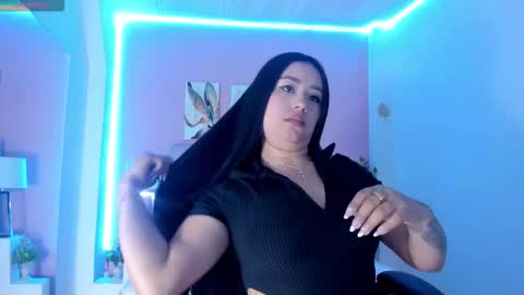    online show from March 3, 12:45 pm