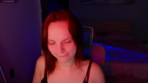 Molly online show from May 2, 1:11 am