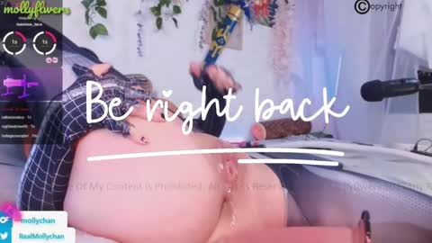 Snapshot of mollyflwers chatting on October 13, 5:15 pm mollychan online show from October 13, 5:15 pm