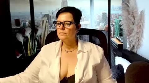 MollySun Nina Randmann online show from November 3, 7:37 pm