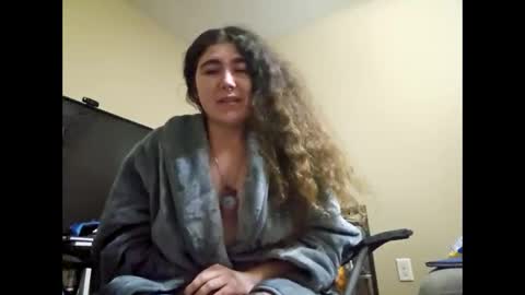 Snapshot of mommydarknesskairi3427 chatting on February 6, 5:35 am MommyDarkness3427 online show from February 6, 5:35 am