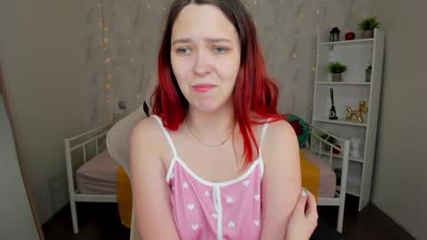 Monica online show from November 18, 12:13 am