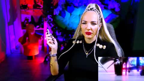 Monika online show from November 3, 12:17 pm