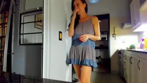 Monikfree online show from December 17, 9:39 am