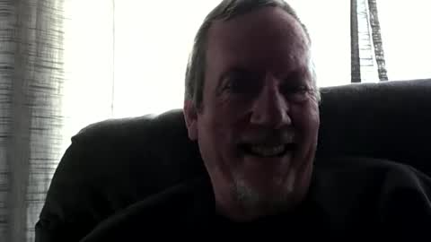 Monkee Dance online show from February 17, 7:23 pm