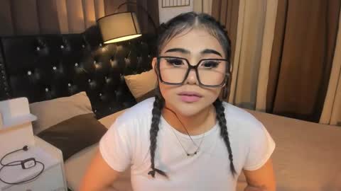 Ruthie online show from February 7, 4:27 am