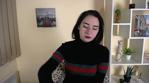 Diana online show from December 4, 1:03 pm