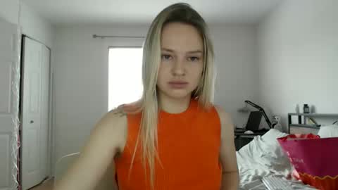 moon_light_girl online show from June 5, 3:06 pm