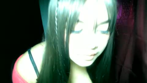 Snapshot of moon_of_desirexx chatting on October 10, 5:35 am Joy online show from October 10, 5:35 am