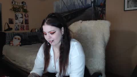 Keira online show from March 29, 5:36 pm