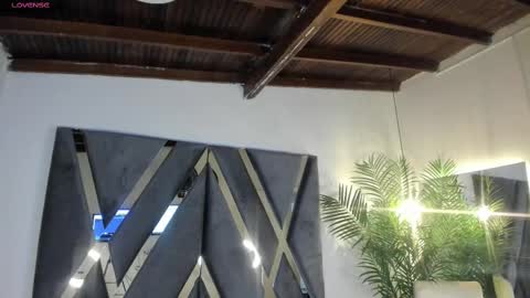 Luna  online show from September 14, 2:07 pm