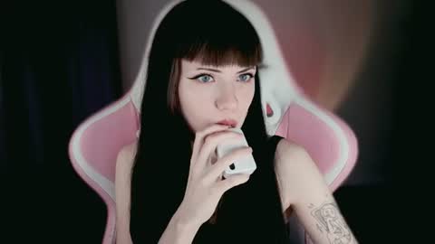  sophie  online show from June 14, 7:27 pm
