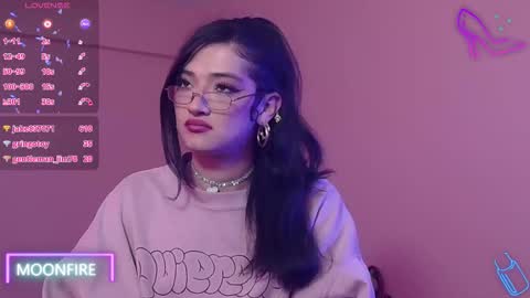 Nicky  online show from November 21, 9:35 pm