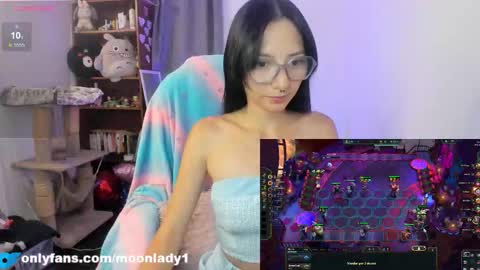 MOON  online show from March 16, 2:04 am