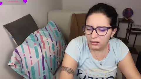 Moon Woman online show from February 3, 4:10 am