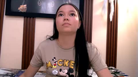 alexia online show from February 4, 7:07 pm