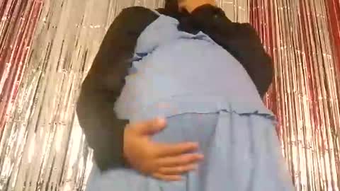 Snapshot of morenita5640 chatting on December 2, 1:08 pm morenita5640 online show from December 2, 1:08 pm