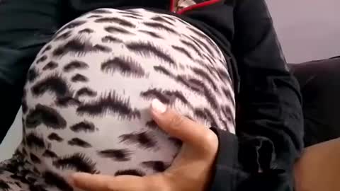 Snapshot of morenita5640 chatting on December 8, 9:08 pm morenita5640 online show from December 8, 9:08 pm