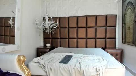 Mmorenito online show from January 6, 7:07 pm