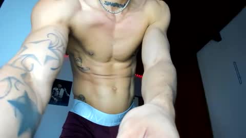 morenosiam online show from February 7, 5:54 am